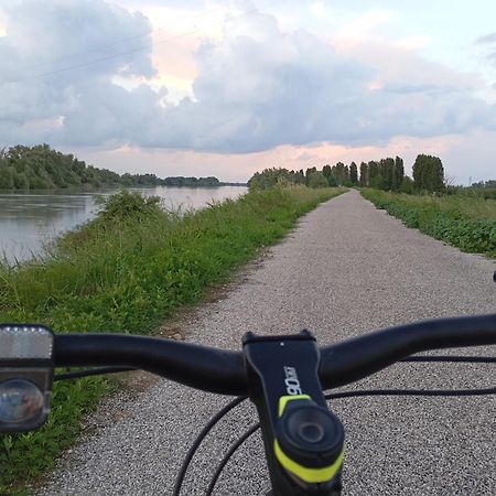 Casa Vacanze Nel Delta Del Po Taglio Di Po Экстерьер фото